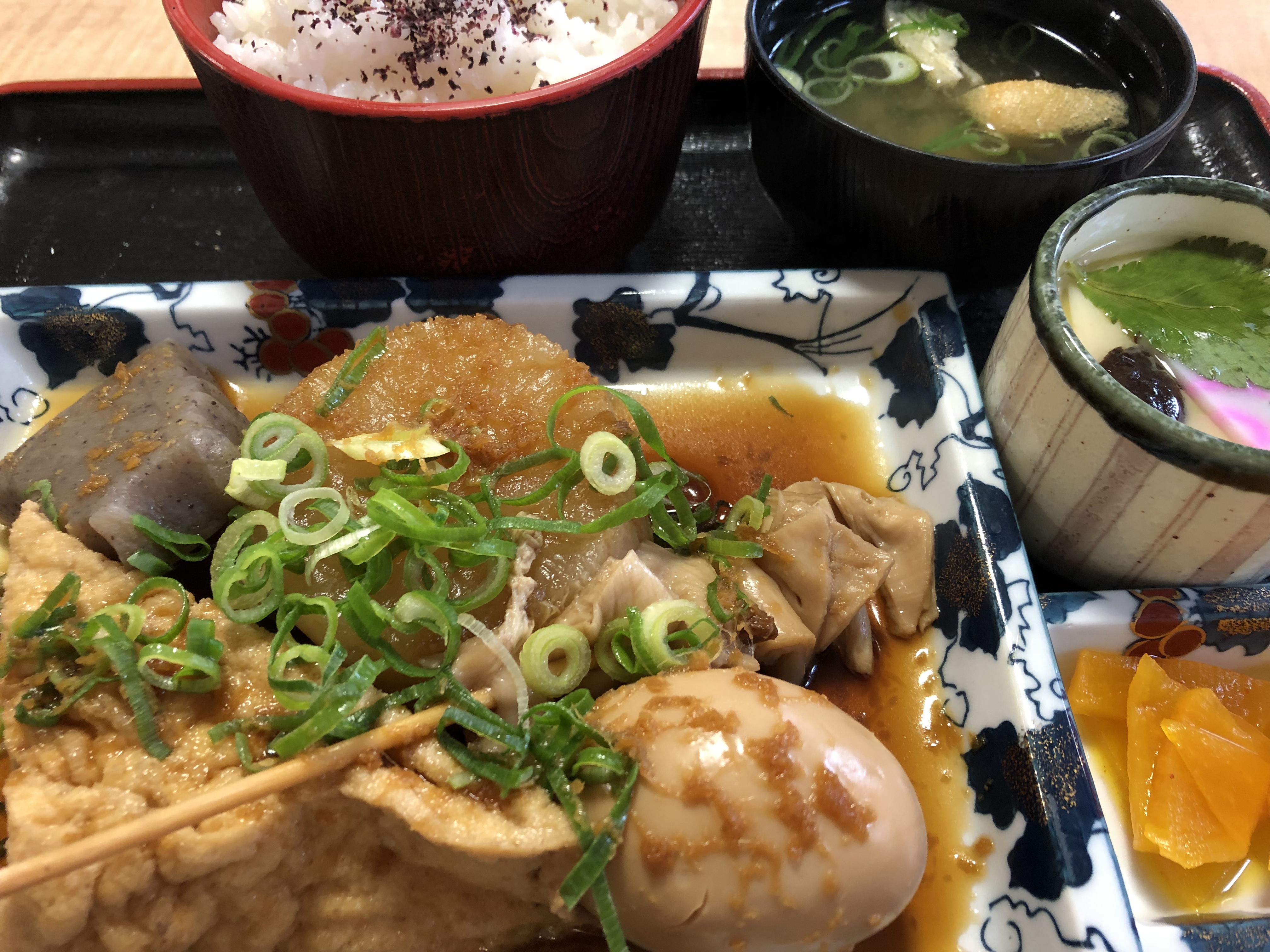 2F51385E-9D1B-4CC4-A628-7F443BF02162